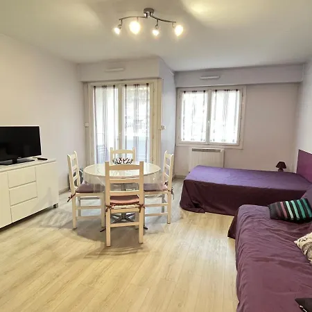 Spacieux Avec Balcon, Ideal Pour 2 Personnes - Fr-1-555-73 * 艾克斯莱班