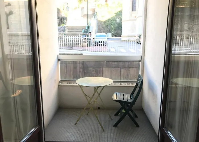 Διαμέρισμα Spacieux Avec Balcon, Ideal Pour 2 Personnes - Fr-1-555-73