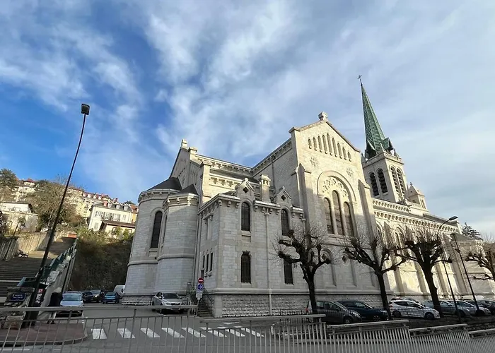 Spacieux Avec Balcon, Ideal Pour 2 Personnes - Fr-1-555-73 *