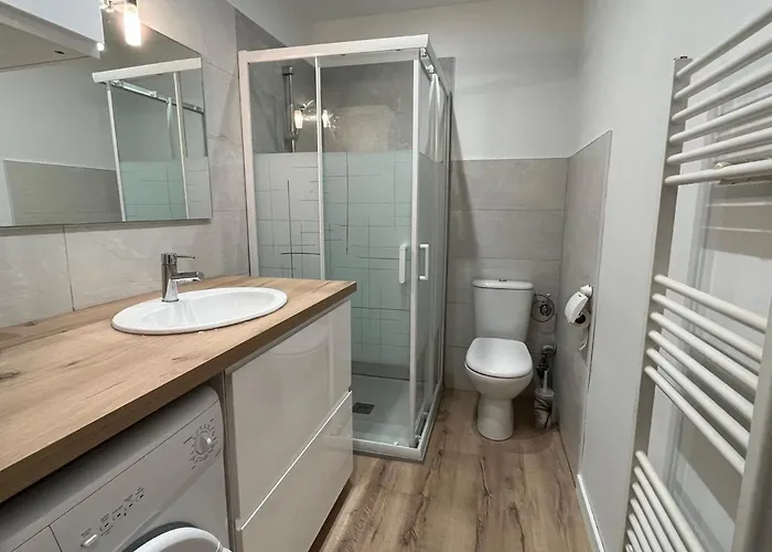 Spacieux Avec Balcon, Ideal Pour 2 Personnes - Fr-1-555-73 公寓 *